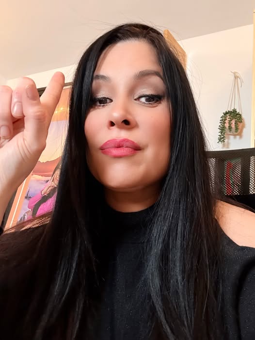 Gaby Ramírez in a close portrait, dark hair and a black blouse. This is not a stage photograph.